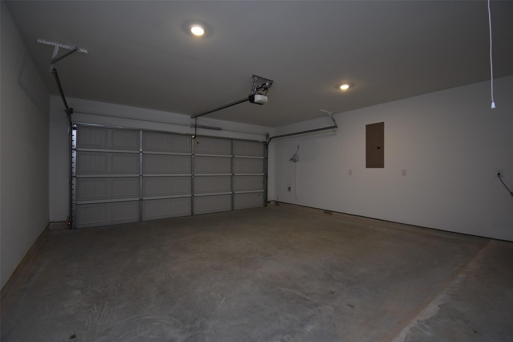 6303 Golden Seaton Drive - Photo 43