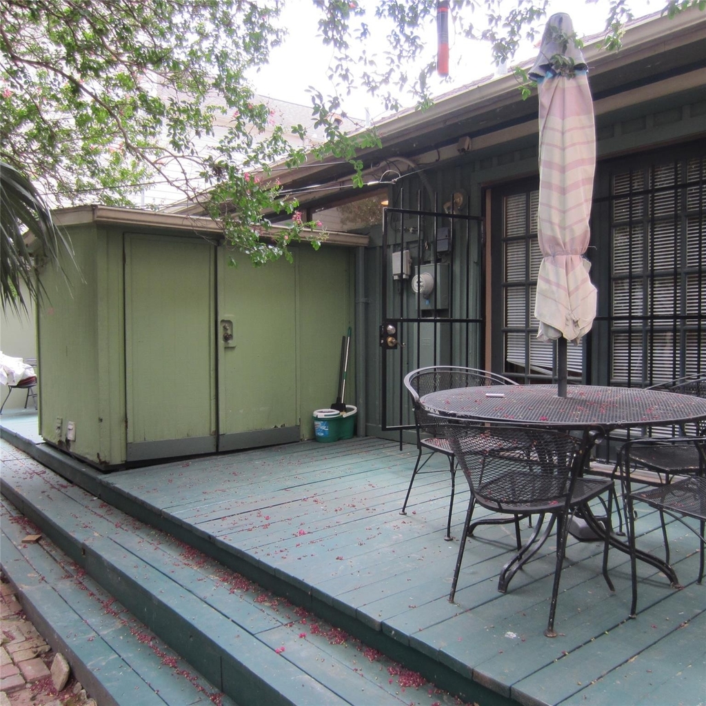 512 W Polk Street - Photo 12