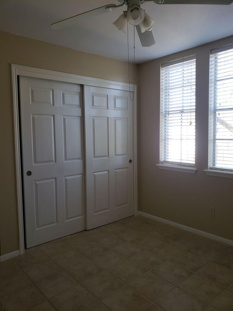 6649 Queensclub Drive - Photo 18