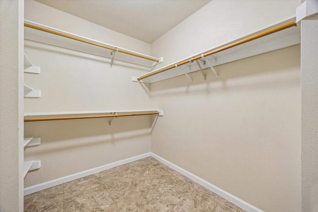 9806 Gold Cup Way - Photo 18