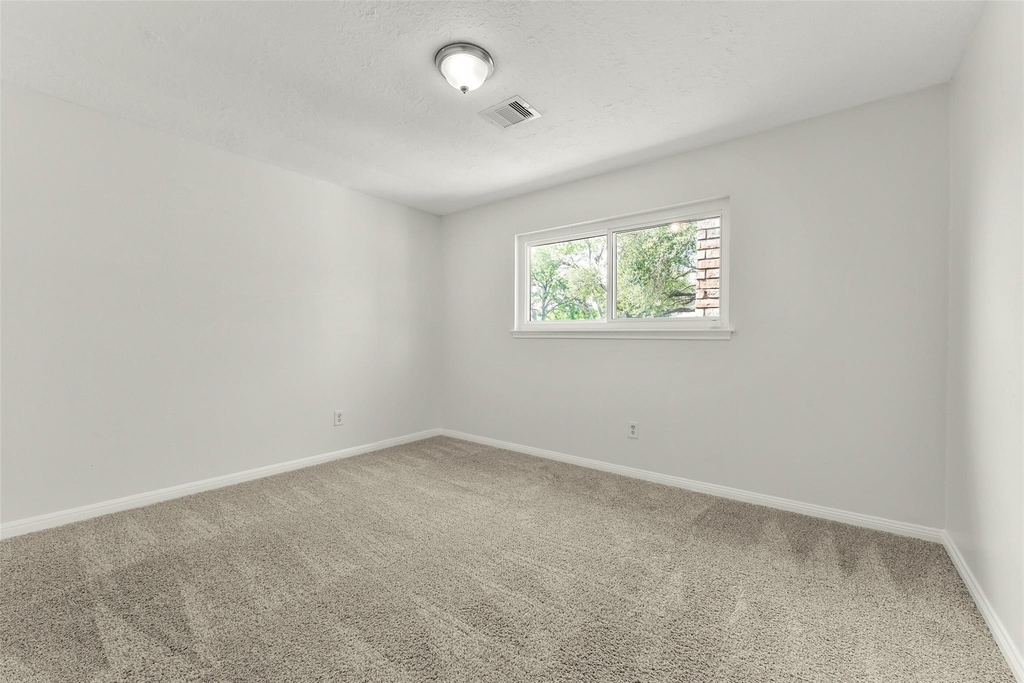 12011 Kirknoll Drive - Photo 34