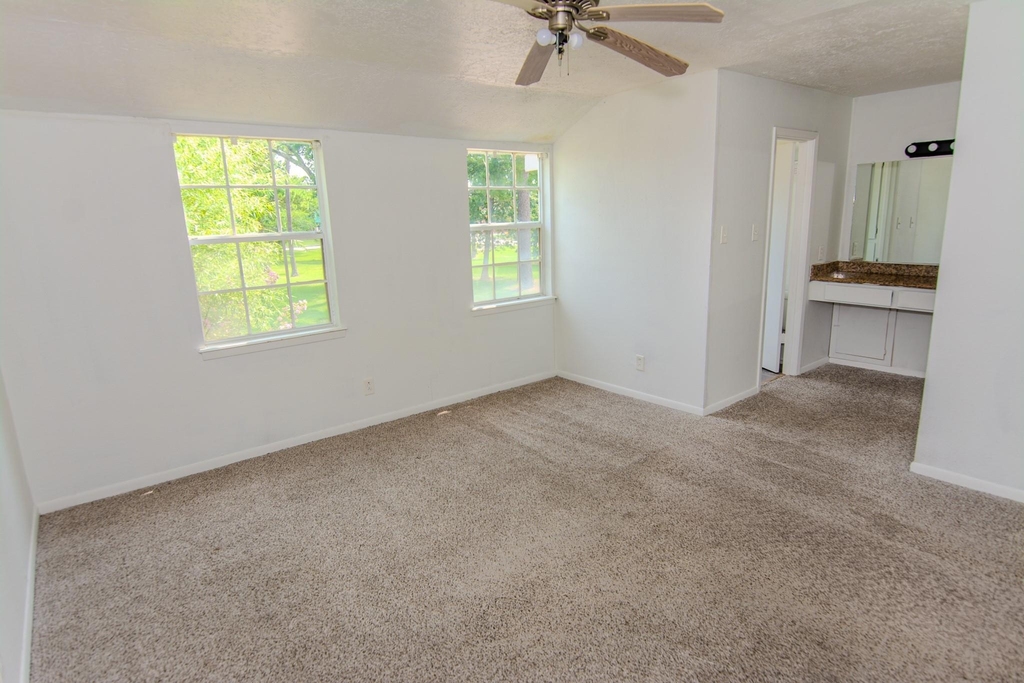 20335 Fieldtree Drive - Photo 16