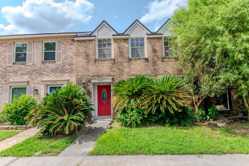 20335 Fieldtree Drive - Photo 0