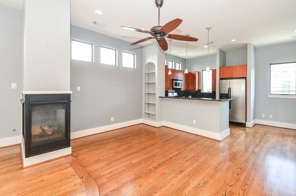 408 Parker Street - Photo 9