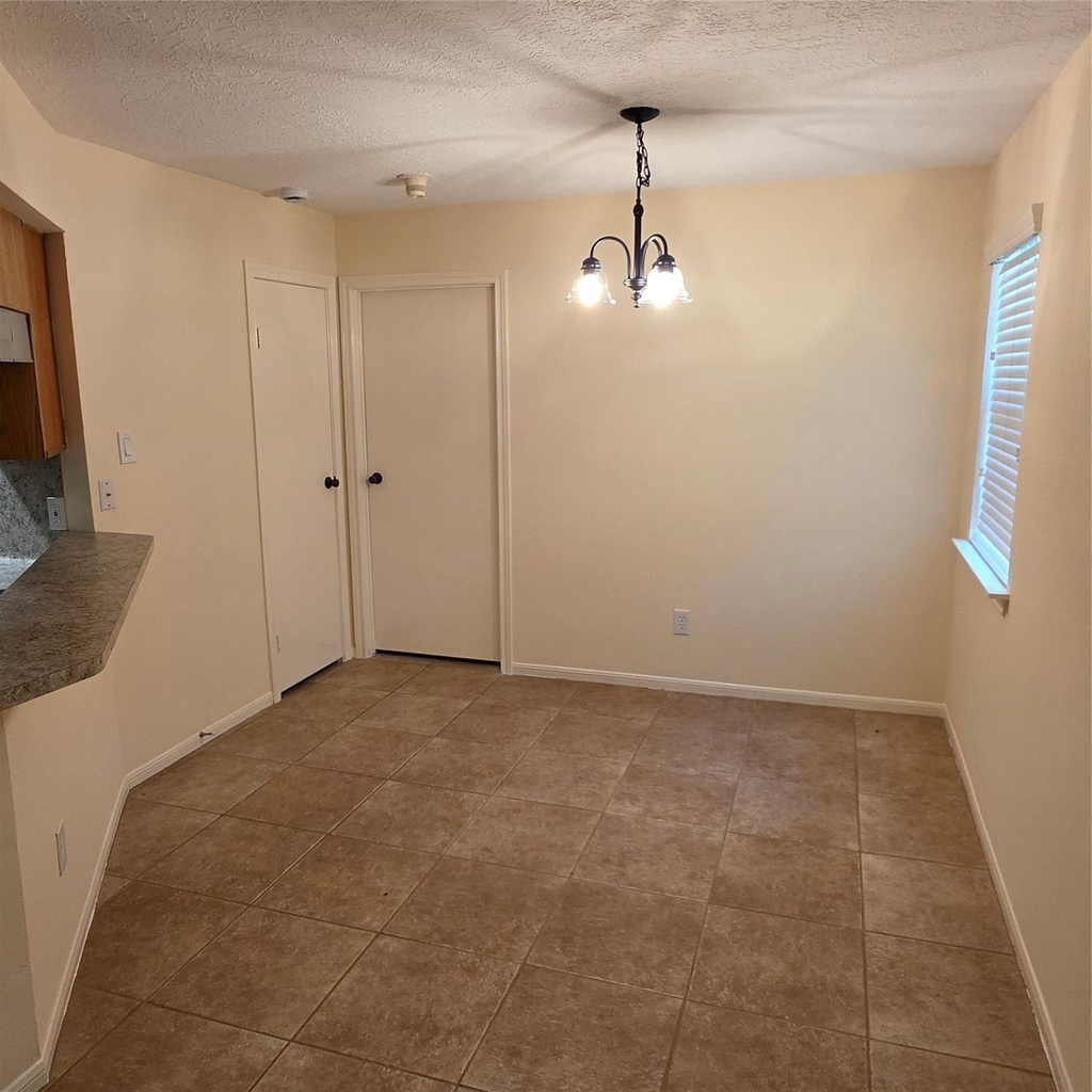 12755 Mill Ridge Drive - Photo 8