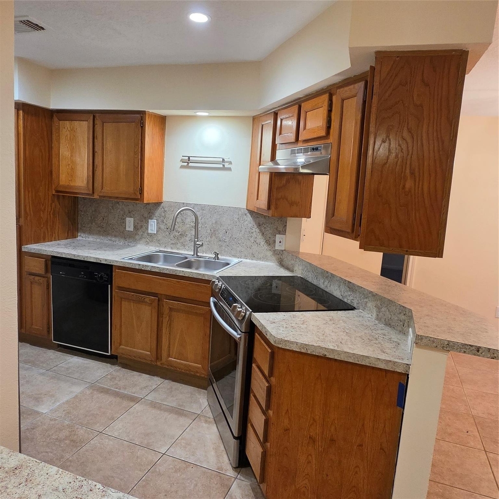 12755 Mill Ridge Drive - Photo 5