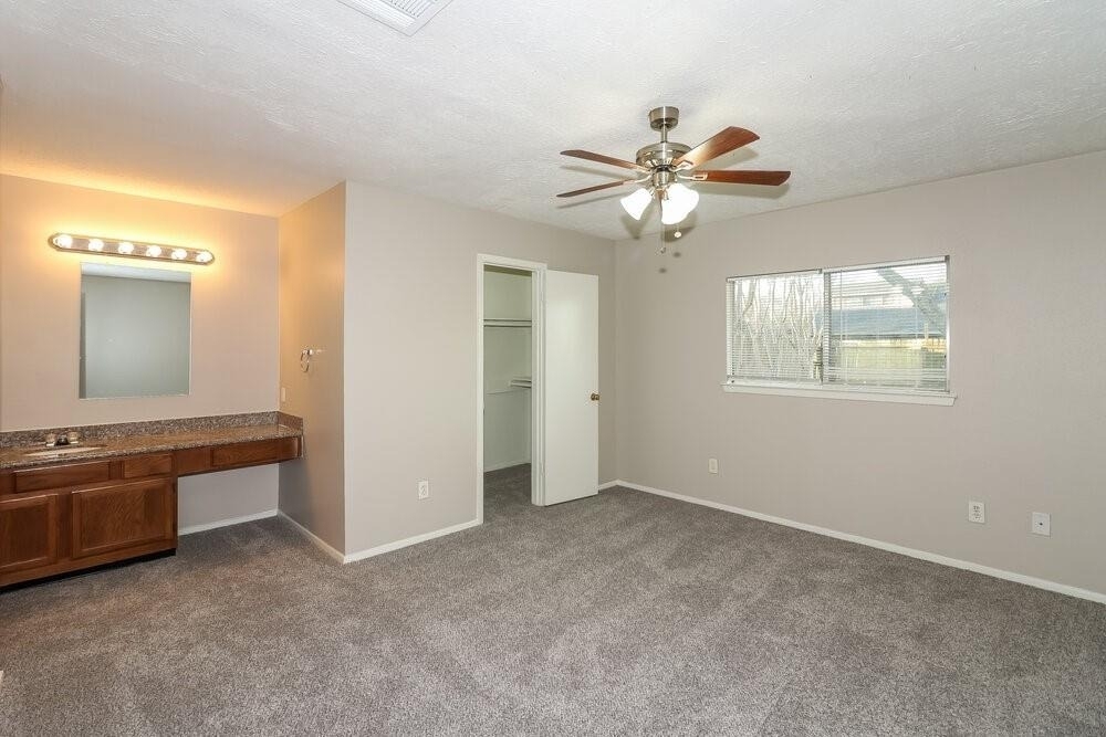 15826 Beechnut Street - Photo 7