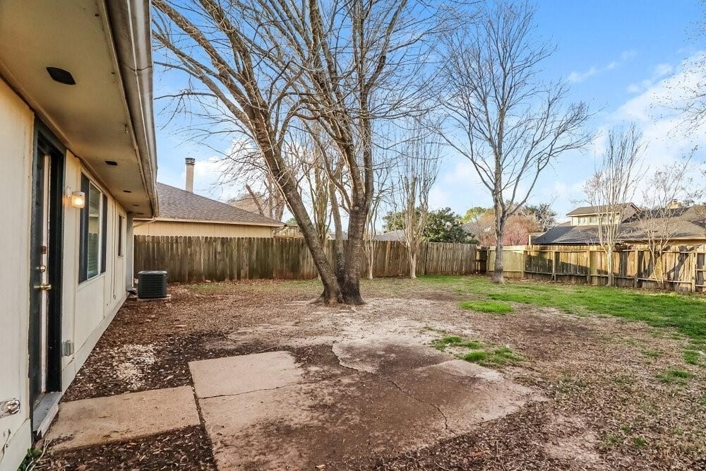 15826 Beechnut Street - Photo 13