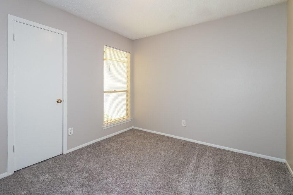 15826 Beechnut Street - Photo 11