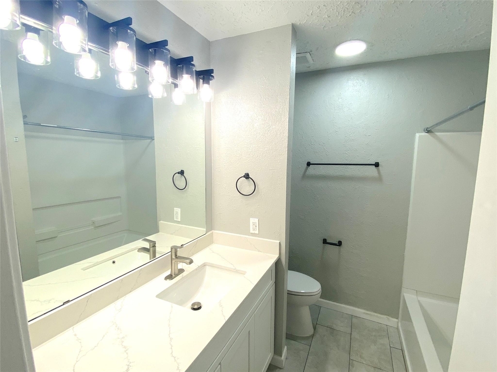 16222 Summer Dew Lane - Photo 19