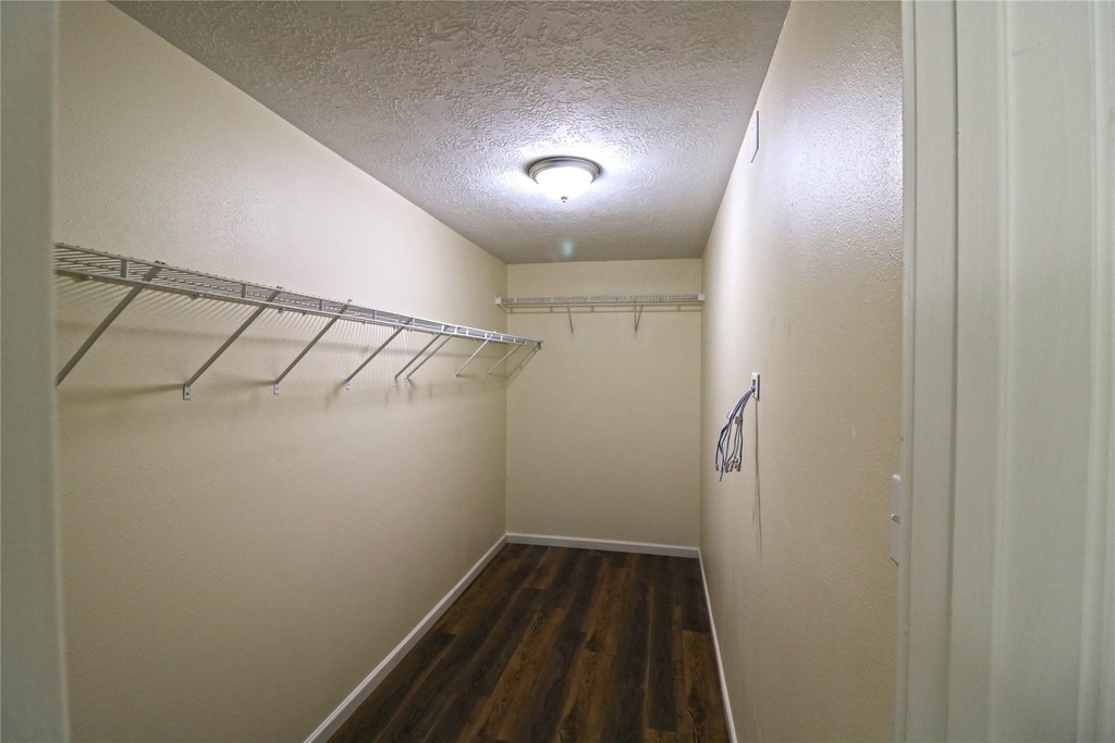 4727 Ivy Meadow Lane - Photo 3