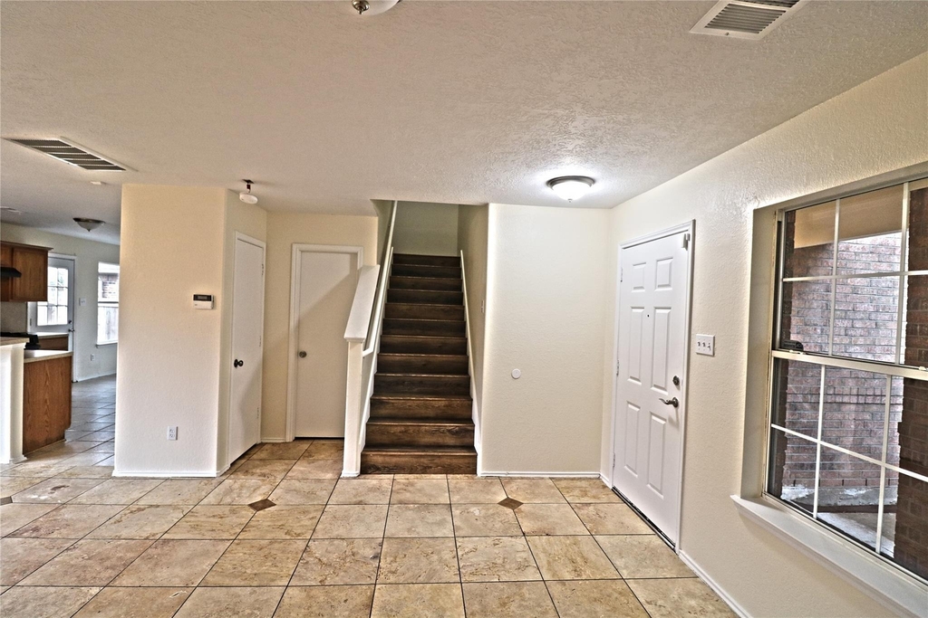 4727 Ivy Meadow Lane - Photo 8
