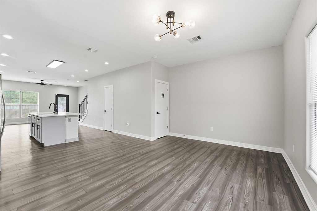 2336 Charles Road - Photo 4