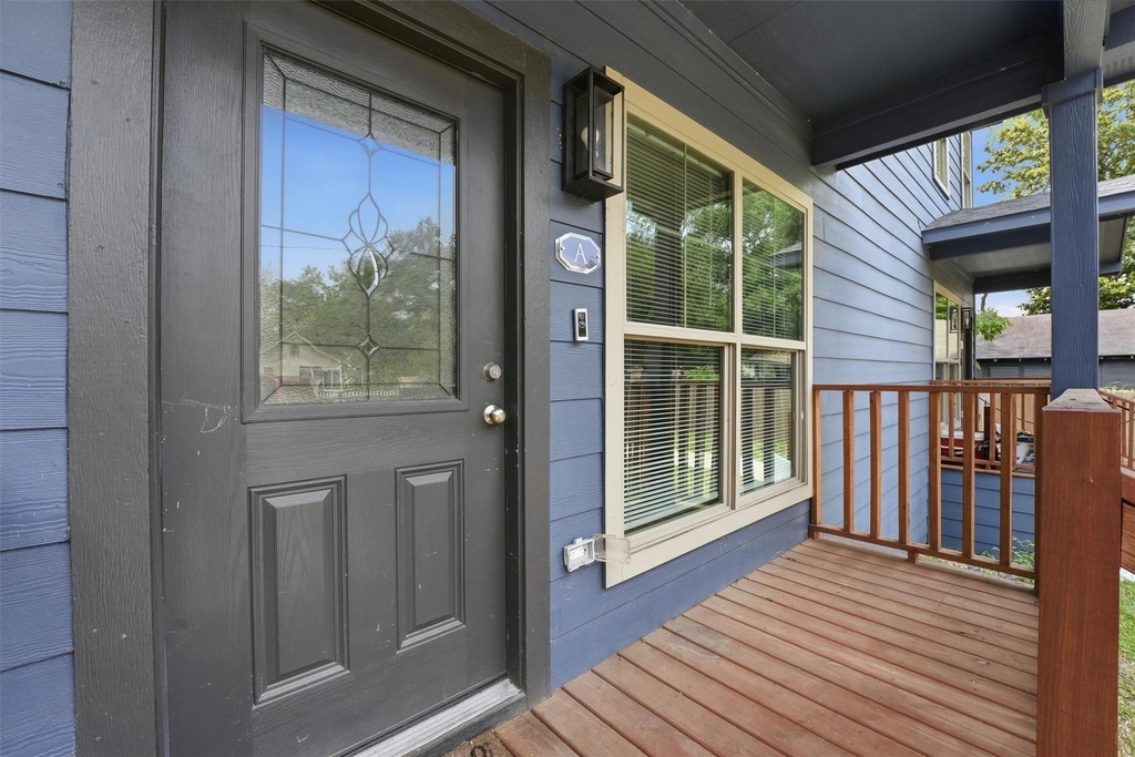 2336 Charles Road - Photo 3