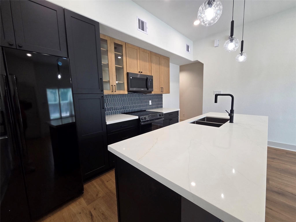 9821 Turnbow Street - Photo 4