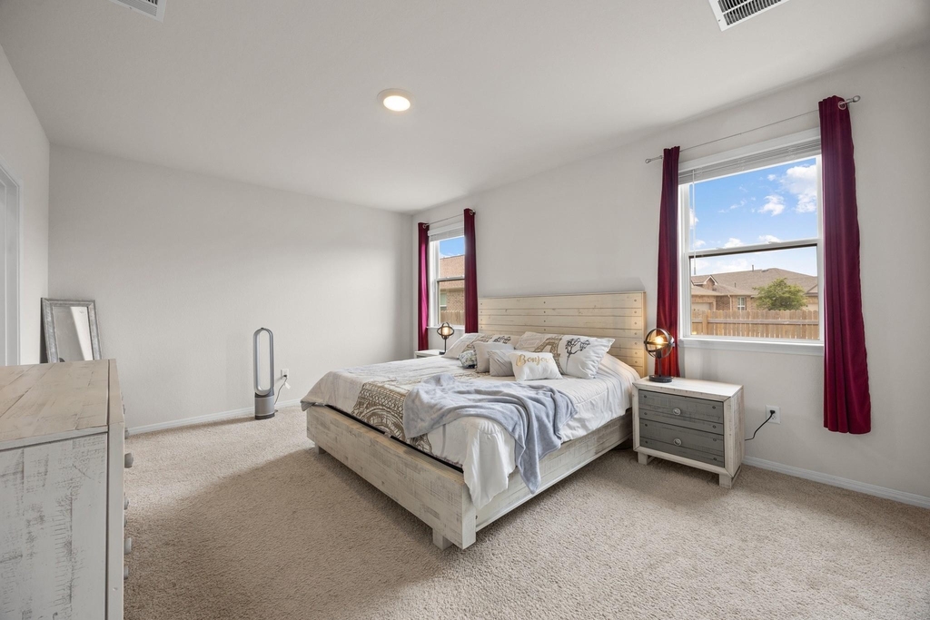 713 Iron Bridge Road - Photo 11