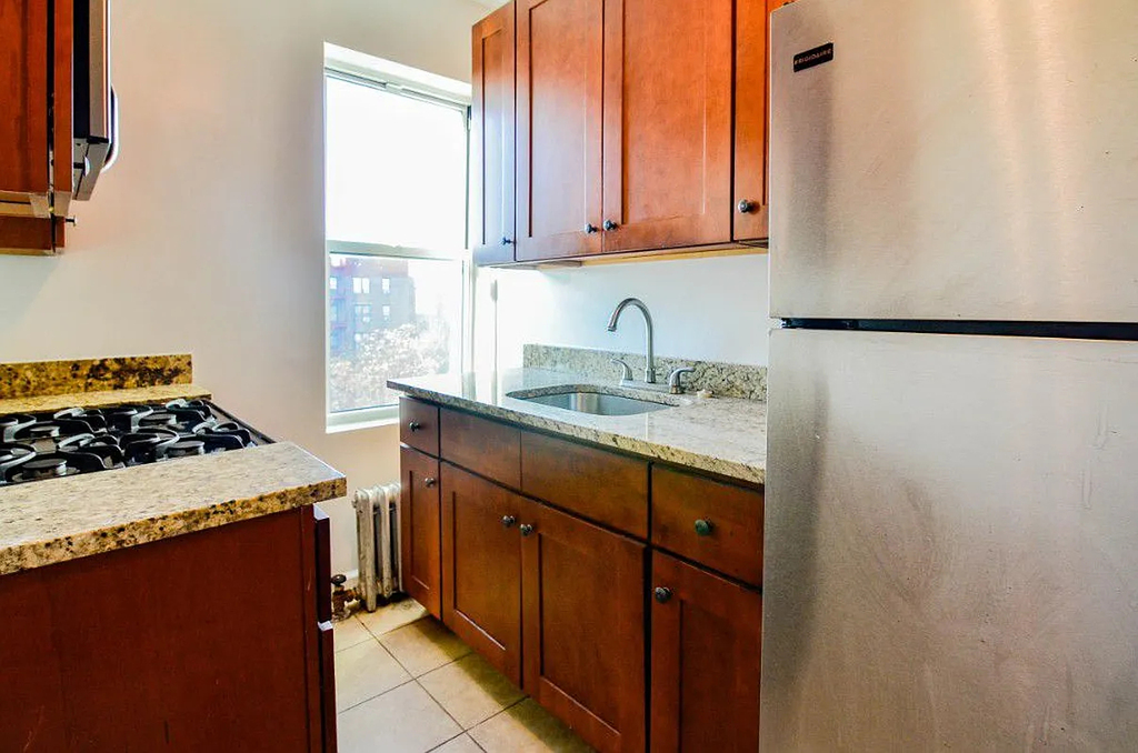 41-45 52nd Street - Photo 5