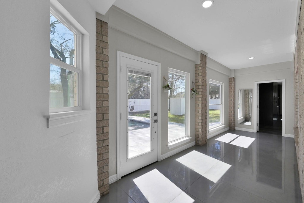 10420 Hufsmith Road - Photo 4