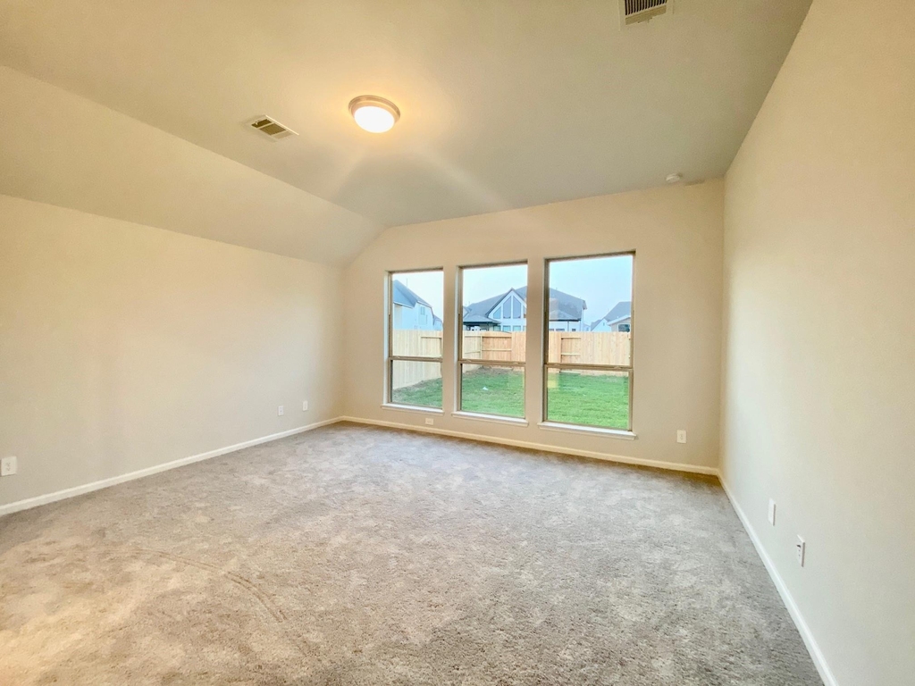 9411 Trestle Creek Court - Photo 8