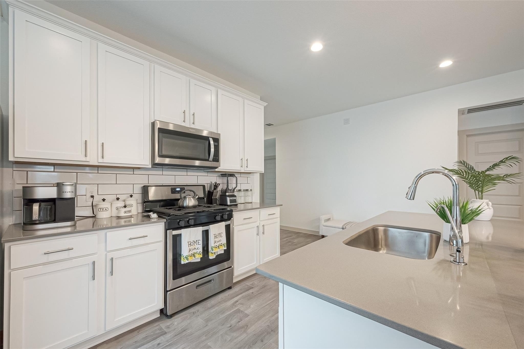 17 Desert Spring Lane - Photo 10