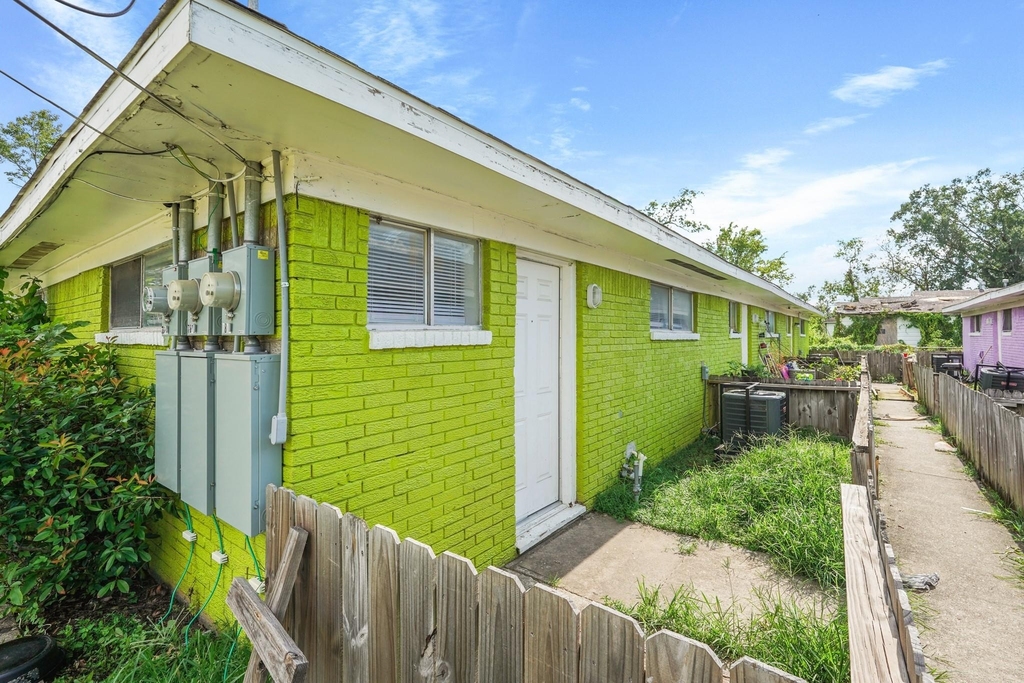 7815 Glass Street - Photo 12