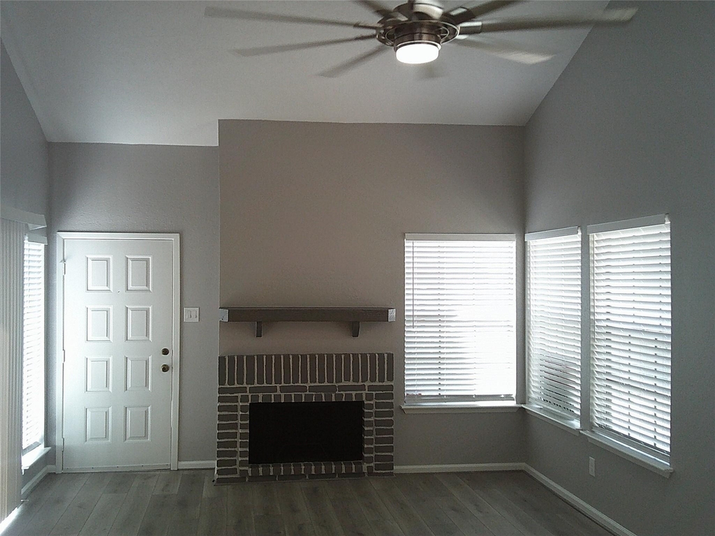 13427 Garden Grove - Photo 17