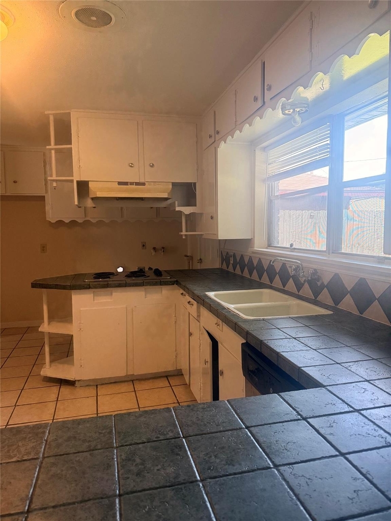 7623 Wilmerdean Street - Photo 10