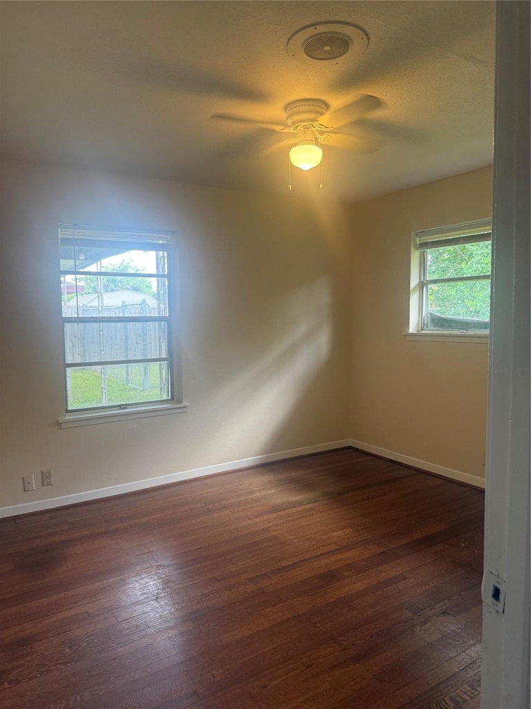 7623 Wilmerdean Street - Photo 20