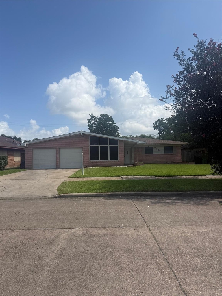 7623 Wilmerdean Street - Photo 2