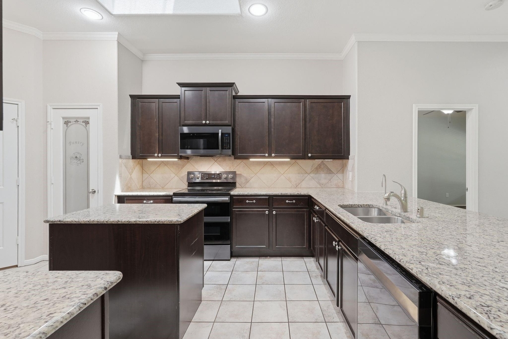 9217 Silver Back Trail - Photo 19