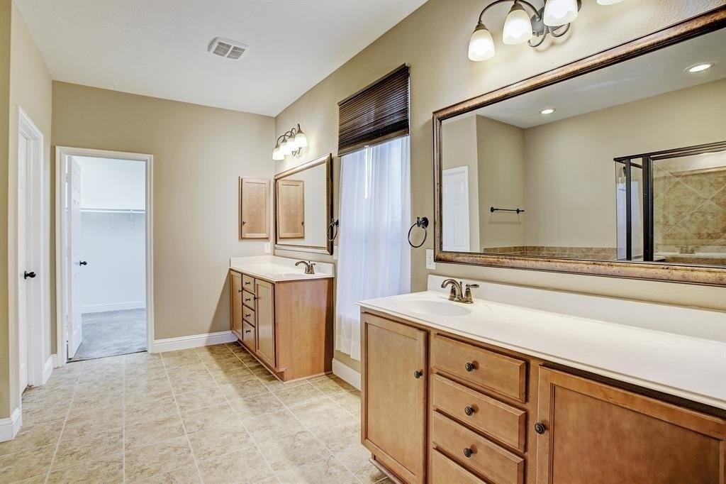 11022 Avery Oaks Lane - Photo 3