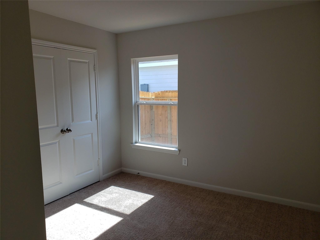 16129 Sugar Falls Drive - Photo 10