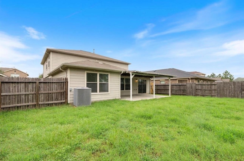 16119 Peach Bluff Lane - Photo 20
