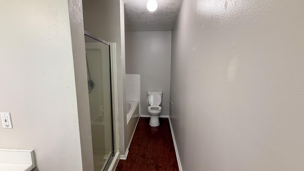 503 Willow West Drive - Photo 11
