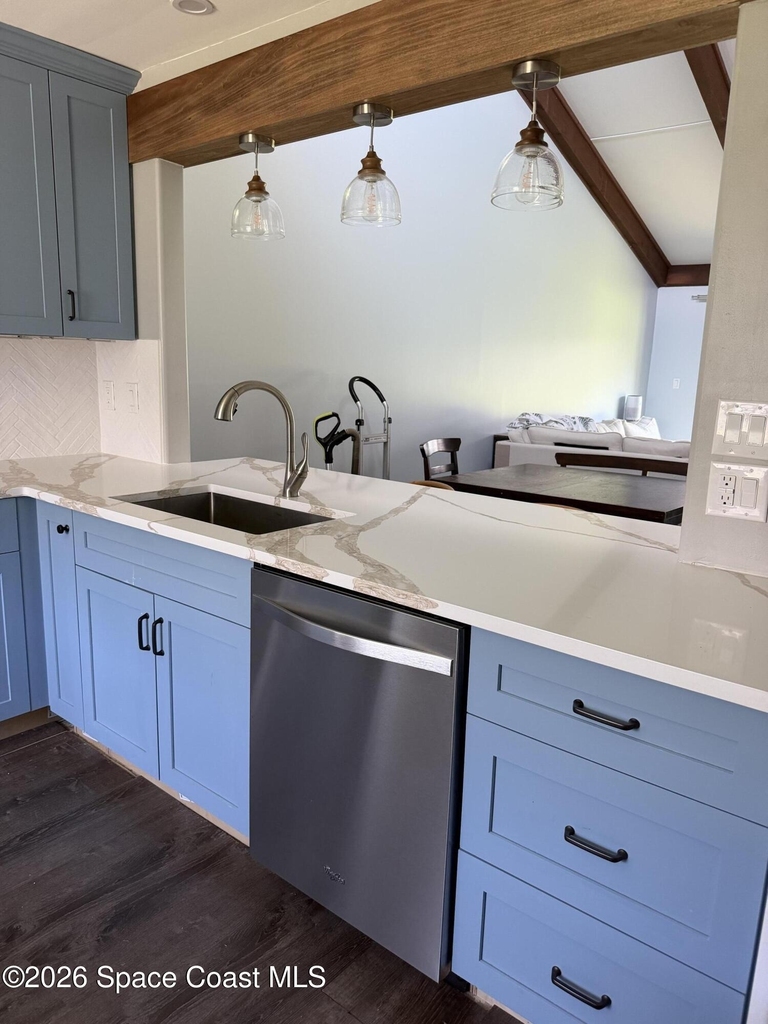 2104 Grant Place - Photo 1