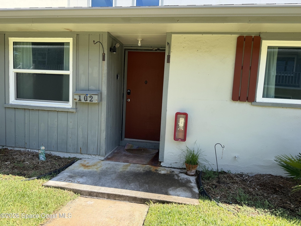 2104 Grant Place - Photo 0