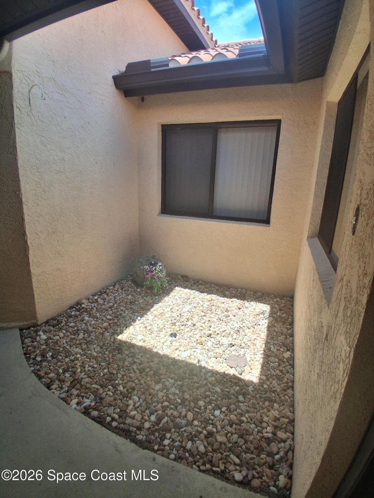 613 Manatee Drive - Photo 36