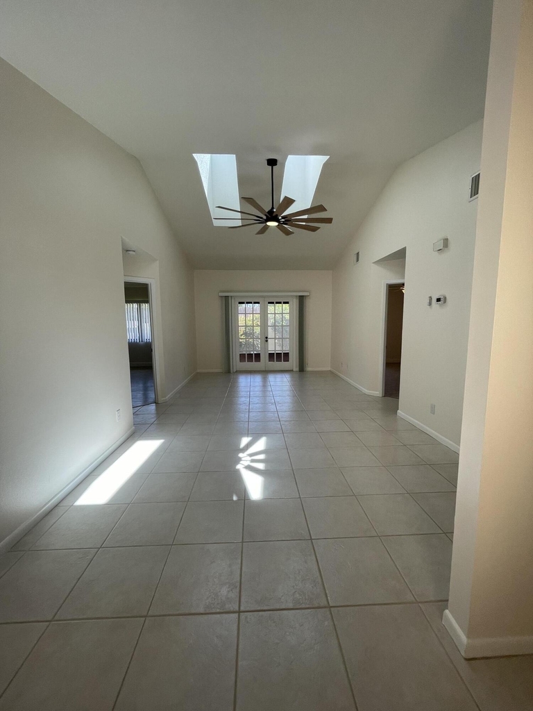 613 Manatee Drive - Photo 5