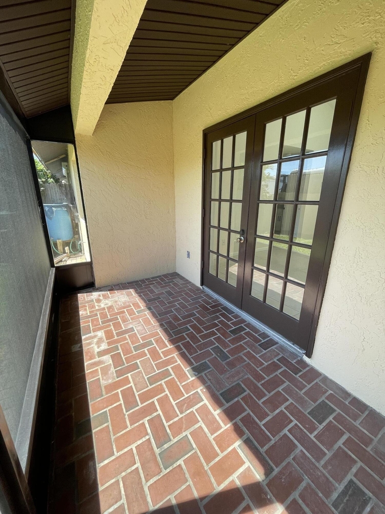 613 Manatee Drive - Photo 28