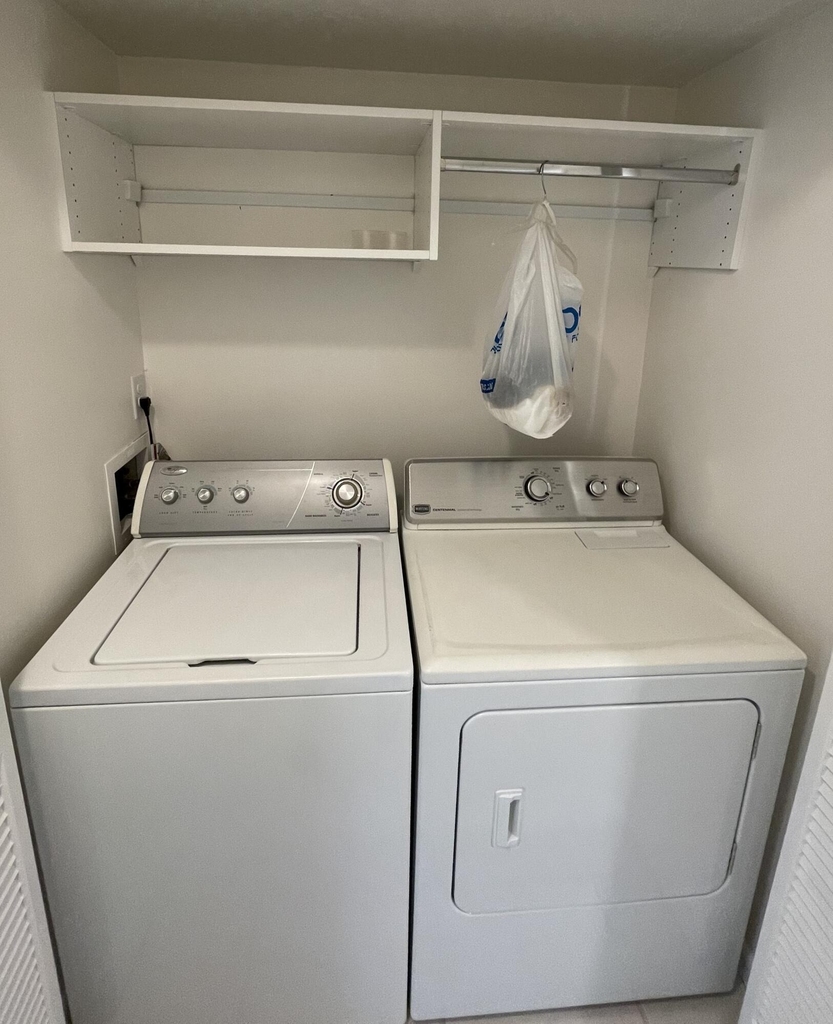 613 Manatee Drive - Photo 8