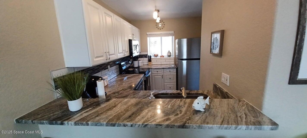 347 Ocean Park Lane - Photo 5