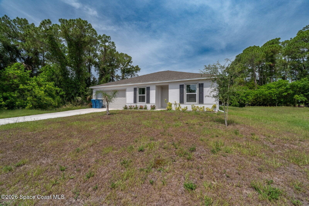 514 Plumbago Road Nw - Photo 1