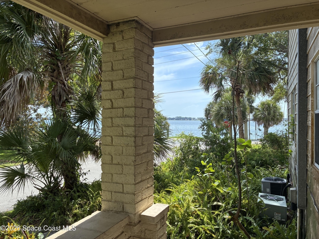 803 Rockledge Drive - Photo 1