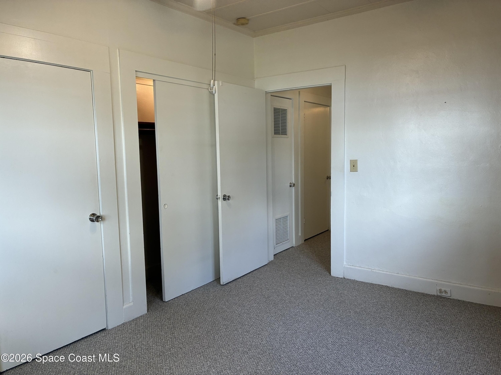 803 Rockledge Drive - Photo 7