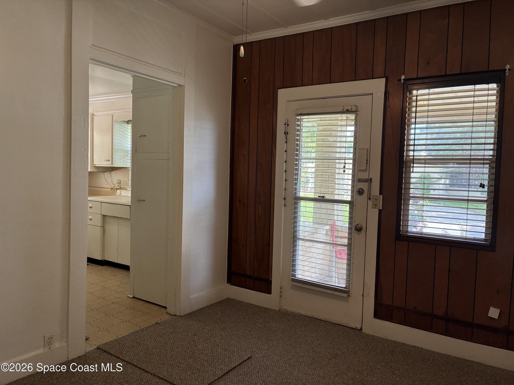 803 Rockledge Drive - Photo 9
