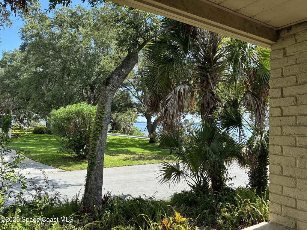 803 Rockledge Drive - Photo 4