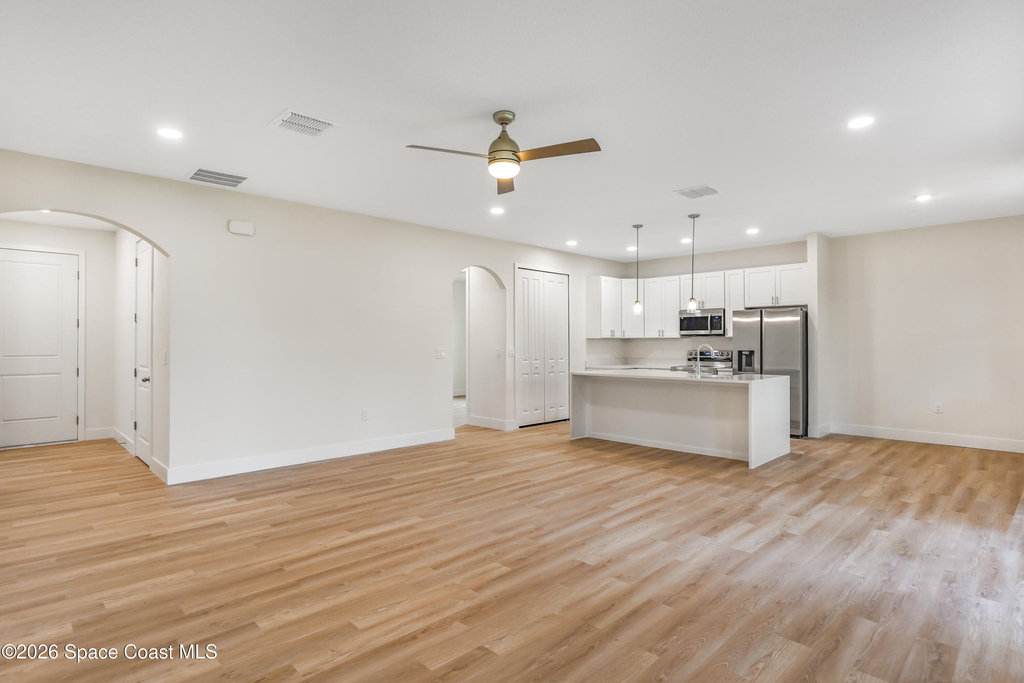 1041 Wesberry Street Se - Photo 3