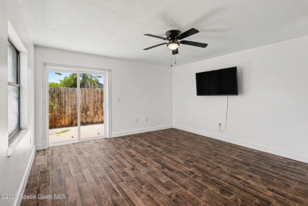 2177 Stewart Road - Photo 3