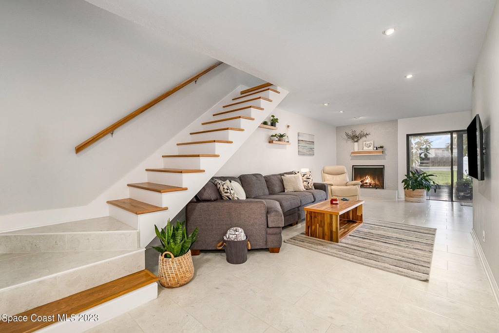 116 Skyline Circle - Photo 3