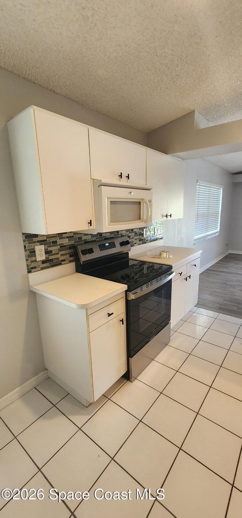 8043 Bracken Lane - Photo 17